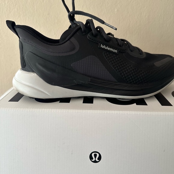 Lululemon Blissfeel Trail Running Shoe - Picture 7 of 7